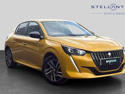 Used Peugeot 208 Active+ 102 HP (75 kW) 2023 Yellow Hatchback