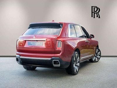 Used Rolls Royce Cullinan 571 HP (419 kW) 2025 Red SUV