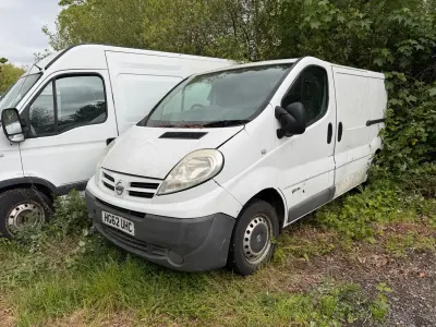 Used Nissan Primastar SE 115 HP (84 kW) 2013 White MPV