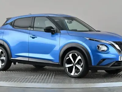 Used Nissan Juke Tekna 114 HP (83 kW) 2022 Blue SUV