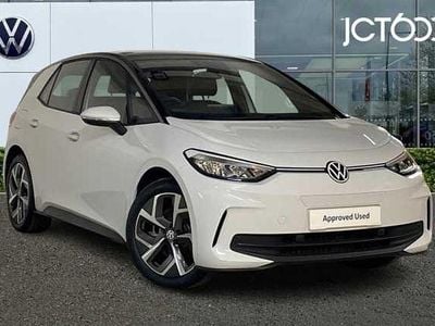 Used VW ID.3 Pro 150 kW (204 HP) 2025 White Hatchback