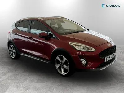 Used Ford Fiesta Active 100 HP (73 kW) 2019 Red Hatchback