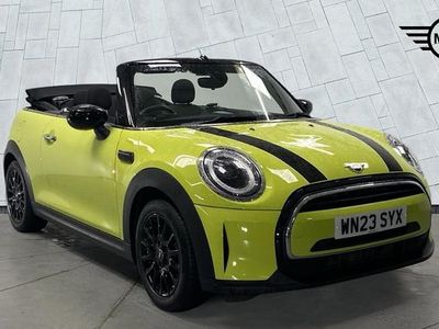 Used Mini Cooper Classic 134 HP (98 kW) 2023 Yellow Hatchback
