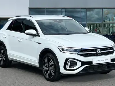 Used VW T-Roc R-line 150 HP (110 kW) 2024 Pure white SUV
