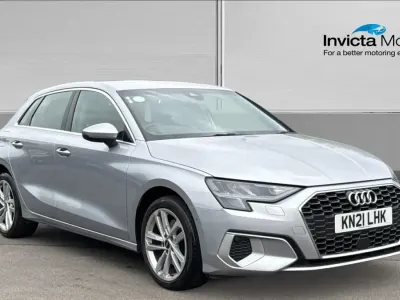 Begagnad Audi A3 Sport 150 HK (110 kW) 2021 Silver Sedan