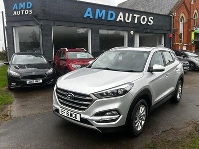 Silver Used 2016 Hyundai Tucson SE SUV | £6,295 (A bit pricey)