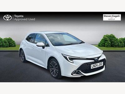 Used Toyota Corolla Design 2024 White Hatchback