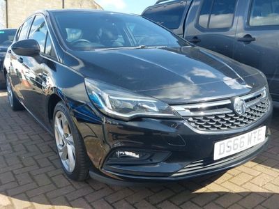Begagnad Vauxhall Astra SRi 2016 Svart Halvkombi