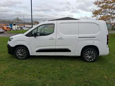 Used Citroën e-Berlingo 100 HP (73 kW) 2024 White MPV