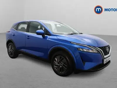 Używany Nissan Qashqai Acenta Premium 140 KM (102 kW) 2023 Niebieski SUV