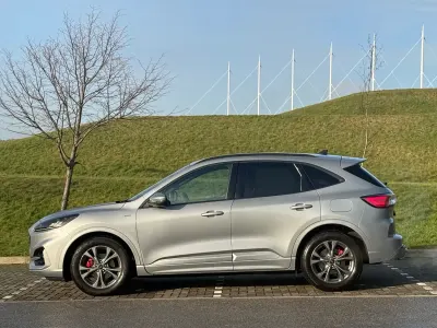 Used Ford Kuga ST-Line 225 HP (165 kW) 2022 Silver SUV