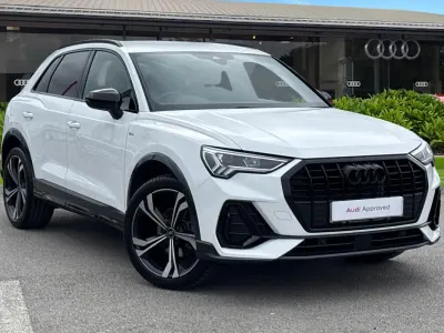Begagnad Audi Q3 Black Edition 150 HK (110 kW) 2025 Vit SUV