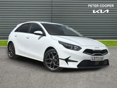 Used Kia Ceed 158 HP (116 kW) 2023 White Hatchback