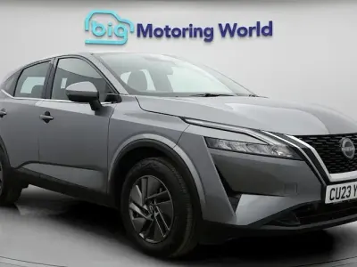 Used Nissan Qashqai Acenta Premium 140 HP (102 kW) 2023 Grey SUV