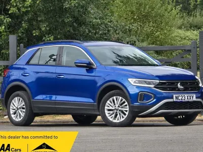 Used VW T-Roc Life 2023 Blue SUV