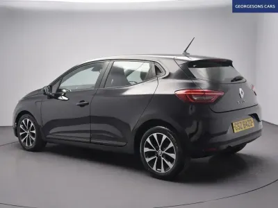 Used Renault Clio Evolution 90 HP (66 kW) 2023 Black Hatchback