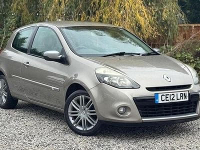Used Renault Clio IV Dynamique 2012 Beige Hatchback