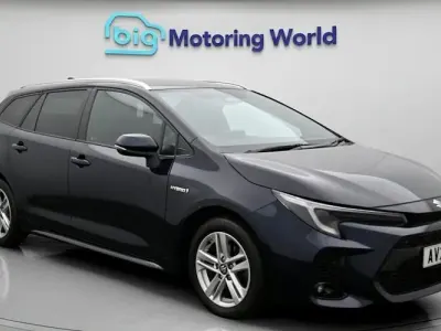 Used Suzuki Swace 140 HP (102 kW) 2023 Blue Estate
