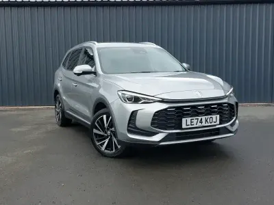 Używany MG ZS Trophy 196 KM (144 kW) 2024 Srebrny SUV