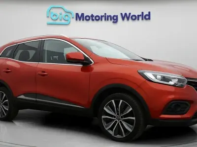 Used Renault Kadjar Iconic 160 HP (117 kW) 2020 Red SUV