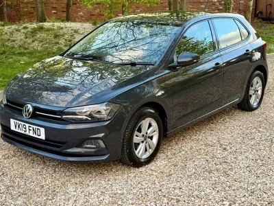 Używany VW Polo SE 65 KM (47 kW) 2019 Szary Hatchback