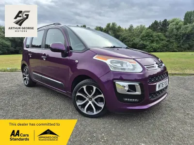 Used Citroën C3 Picasso SELECTION 100 HP (73 kW) 2016 Mauve/purple MPV