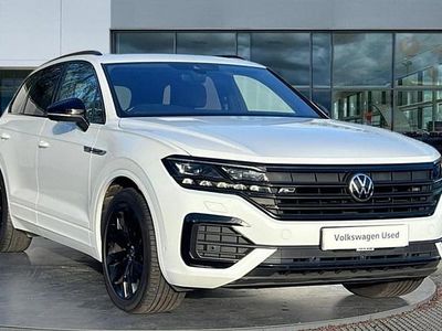 Pure white Used 2021 VW Touareg Black Edition SUV | £39,106 (Fair price)