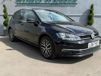 Used VW Golf VII SE 125 HP (91 kW) 2018 Hatchback