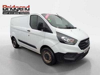 Used Ford Transit Custom 105 HP (77 kW) 2018 White Van