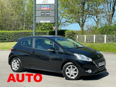 Used Peugeot 208 Active 68 HP (50 kW) 2014 Black Hatchback