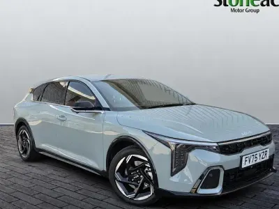 Used Kia K4 GT-Line 177 HP (130 kW) 2026 Green Hatchback