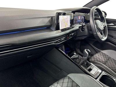 Second-hand VW Golf VIII R-line 150 CP (110 kW) 2022 Gri Hatchback