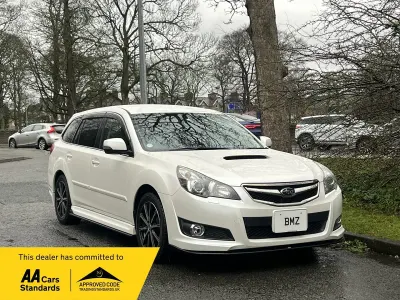 Begagnad Subaru Legacy GT 2012 Vit Kombi