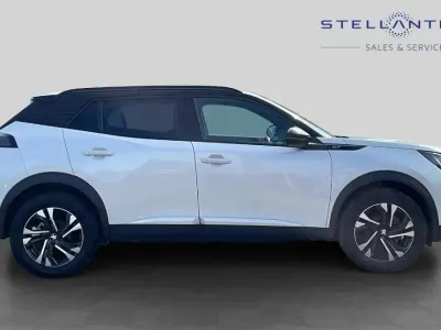 Used Peugeot 2008 GT 129 HP (94 kW) 2023 White SUV