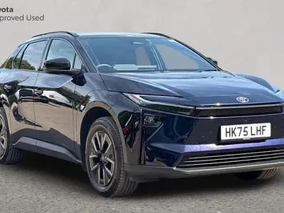 Used Toyota bZ4X Design 164 kW (224 HP) 2025 Blue SUV