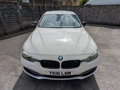 Used BMW 320 Efficient Dynamics 2016 White Sedan