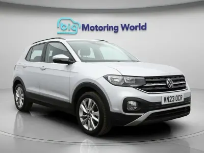 Used VW T-Cross SE 95 HP (69 kW) 2023 Silver SUV