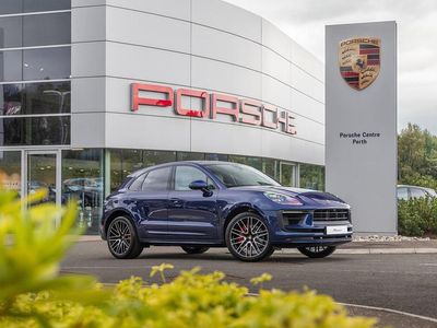 Gentian blue metallic New 2025 Porsche Macan S SUV | £74,900 (A bit pricey)
