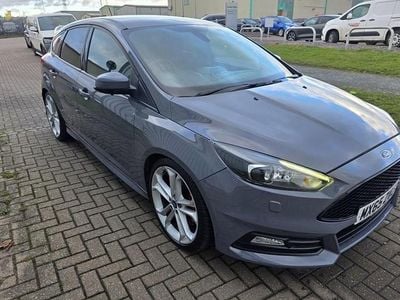Grey Used 2015 Ford Focus ST Hatchback | £4,995 (Super price)