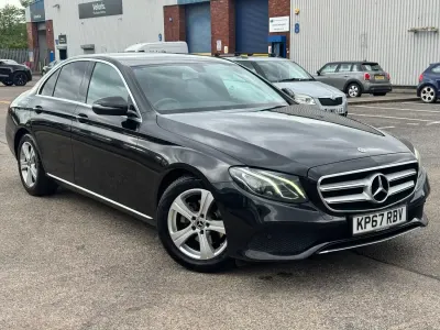 Usado Mercedes E200 SE 2017 Preto Sedan