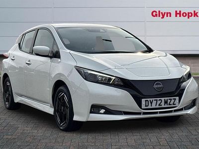 Used Nissan Leaf Acenta 110 kW (150 HP) 2022 White Hatchback