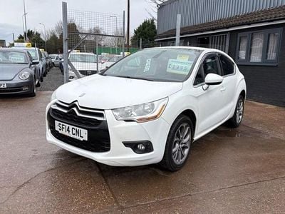 Used Citroën DS4 Start 115 HP (84 kW) 2014 White Hatchback