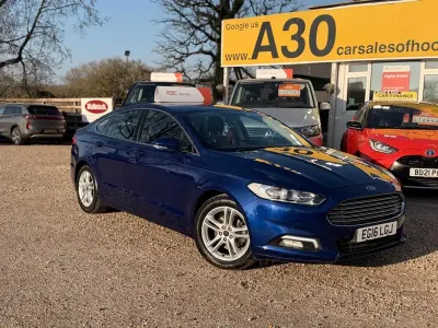 Used Ford Mondeo Zetec 160 HP (117 kW) 2016 Blue Hatchback