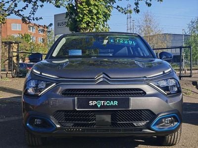 Begagnad Citroën e-C4 Shine 98 kW (134 HK) 2022 Grå Halvkombi