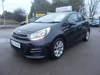 Used Kia Rio 90 HP (66 kW) 2015 Black Hatchback