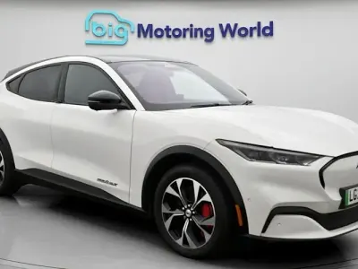 Used Ford Mustang Mach-E Extended Range 258 kW (351 HP) 2022 White SUV