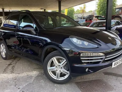 Used Porsche Cayenne Platinum Edition 245 HP (180 kW) 2014 Black SUV