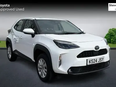 Used Toyota Yaris Cross 116 HP (85 kW) 2024 White SUV