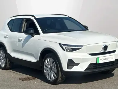 Used Volvo EX40 Core 175 kW (238 HP) 2025 White SUV