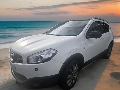 Used Nissan Qashqai Tekna 130 HP (95 kW) 2012 White SUV
